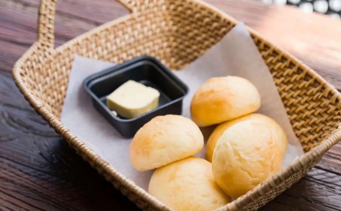 Readers Reply: Why Do Restaurants Give Us Bread at the Start of the Meal?